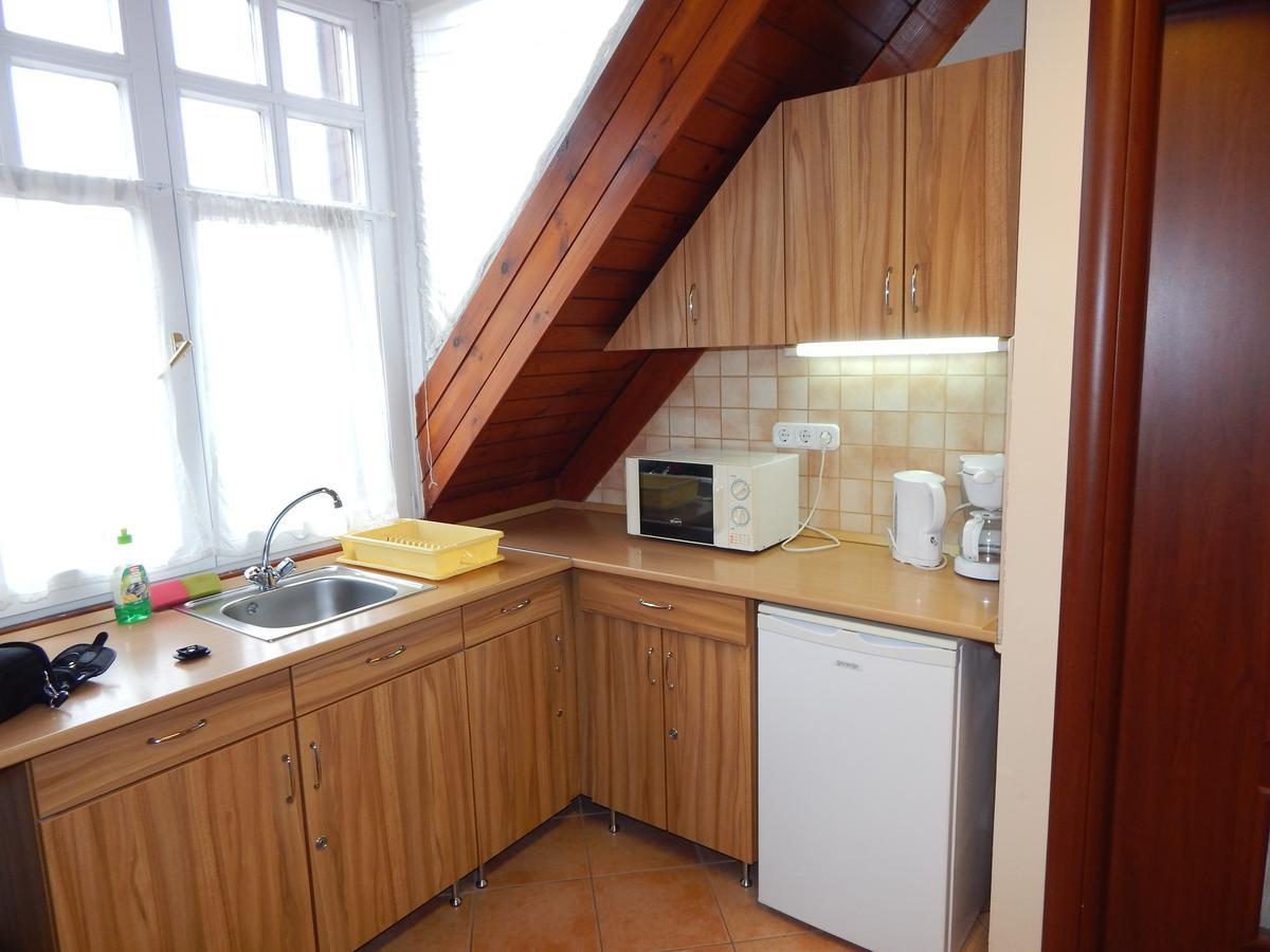 Kalvin Vendegszobak Debrecen Bagian luar foto
